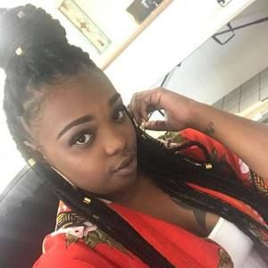 Meet your Posher, Jazmine